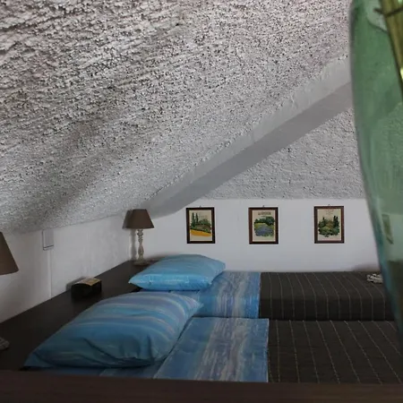 Tenuta I Lecci Farma Terranuova Bracciolini