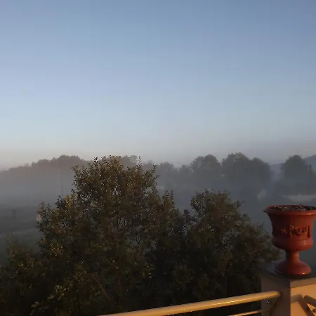 Tenuta I Lecci Alloggio per agriturismo *