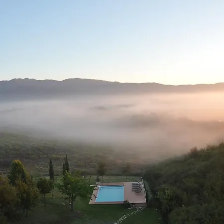 Tenuta I Lecci Farm stay Terranuova Bracciolini